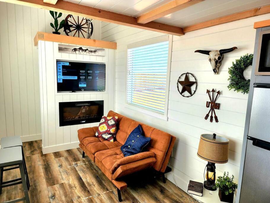 Holiday home Romantic Tiny With Private Deck